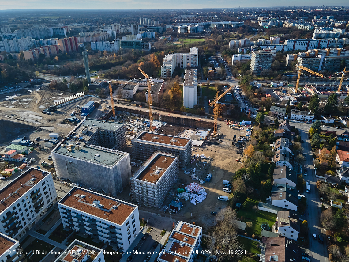 19.11.2021 - Luftbilder von der Baustelle Alexisquartier und Pandion Verde in Neuperlach 19.11.2021 - Luftbilder von der Baustelle Alexisquartier und Pandion Verde in Neuperlach